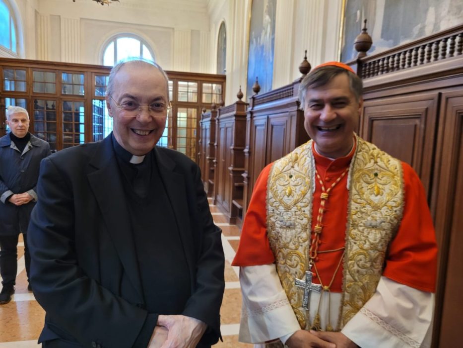 Mons. Frisina e il cardinale Roberto Repole